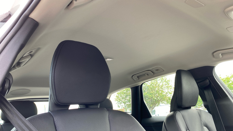 Volvo XC60 2.0 B4D Plus Dark 5dr AWD Geartronic Diesel Estate
